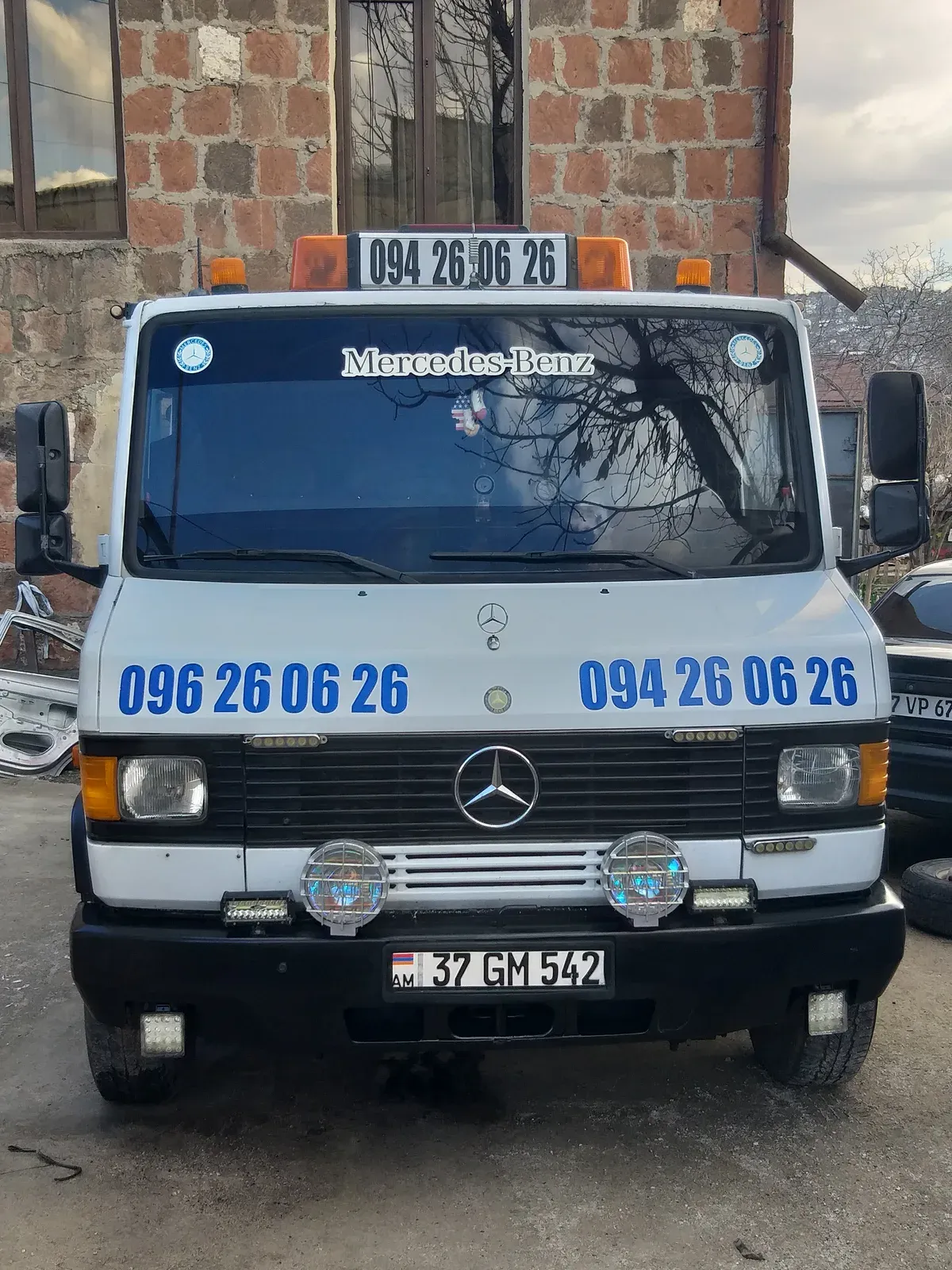 Karen Mkrtchyan — Mercedes  էվակուատոր