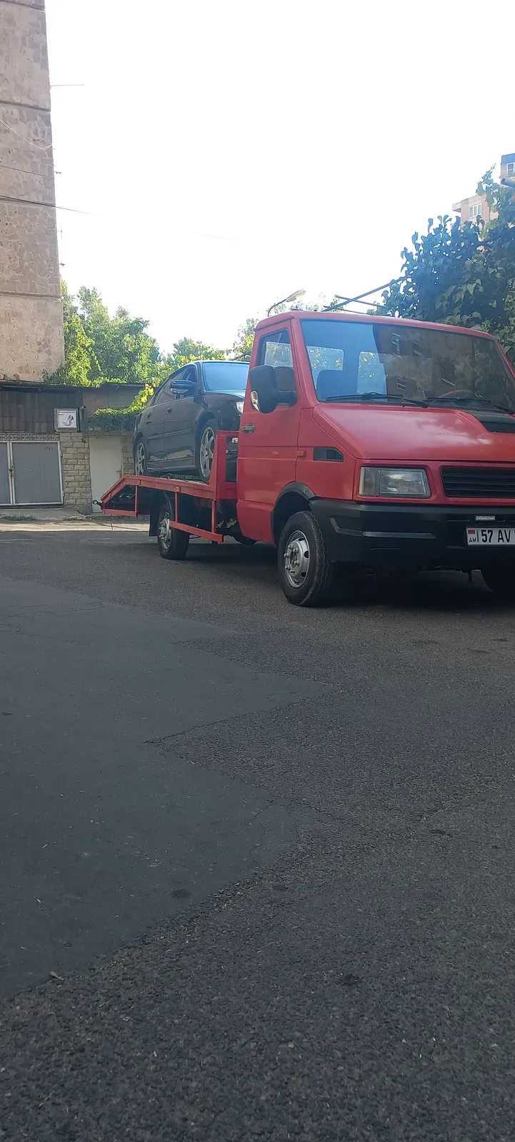 Karo Minasyan — Iveco Dayli էվակուատոր